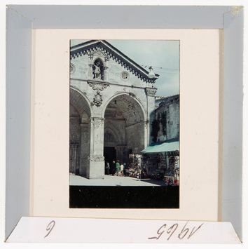 Vorschaubild Monte Sant Angelo: Michaelskirche, Eingang (Foto 1965) 